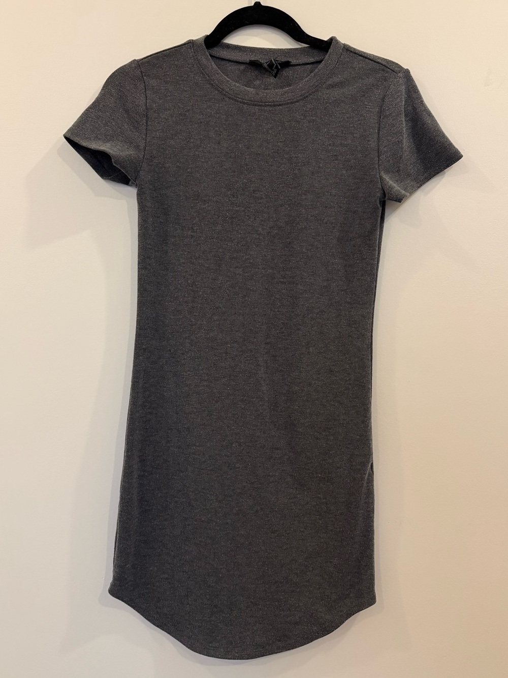 Forever 21 Charcoal Gray Short-Sleeve Mini Dress